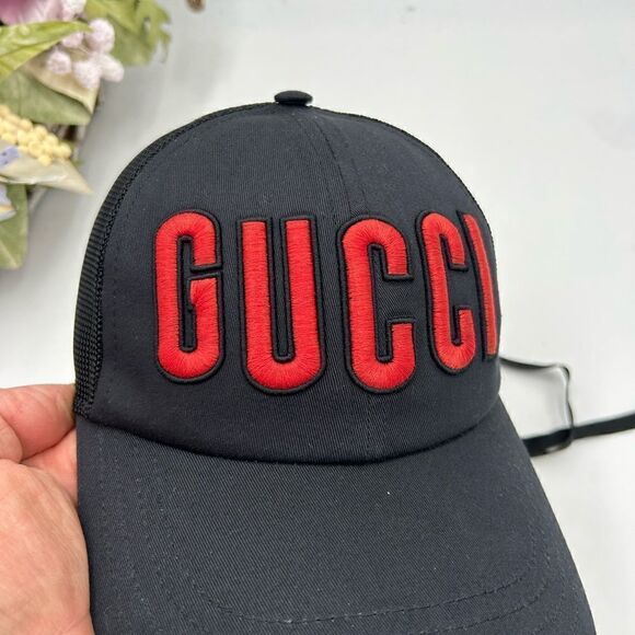 Unisex Gucci embroidered baseball cap size extra small adjustable made in Italy - Picture 8 of 8